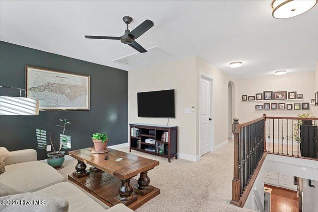 275 Wiregrass Lane, Southern Pines, NC 28387