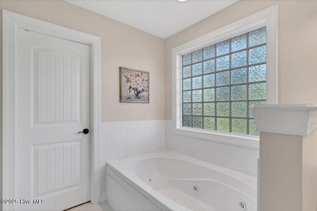 275 Wiregrass Lane, Southern Pines, NC 28387