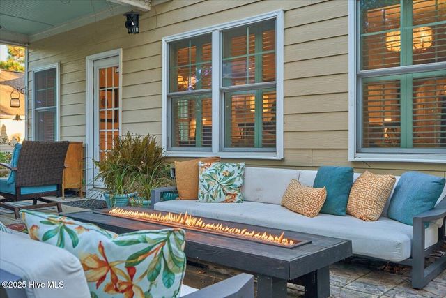 275 Wiregrass Lane, Southern Pines, NC 28387