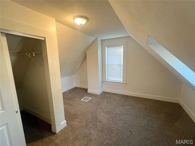 1631 N Church Street, Belleville, IL 62221