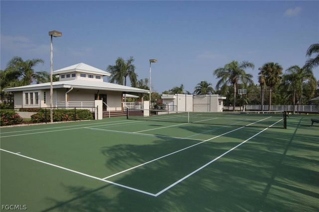 9439 Palm Island CIR, North Fort Myers, FL 33903