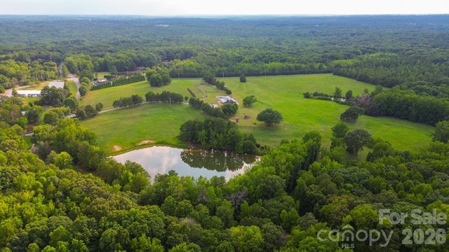 2800 Waxhaw Indian Trail Road S, Waxhaw, NC 28173