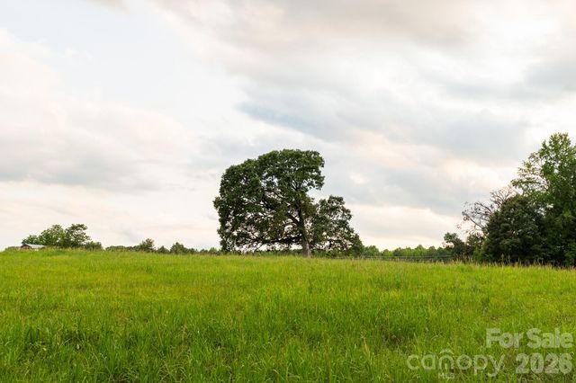 2800 Waxhaw Indian Trail Road S, Waxhaw, NC 28173