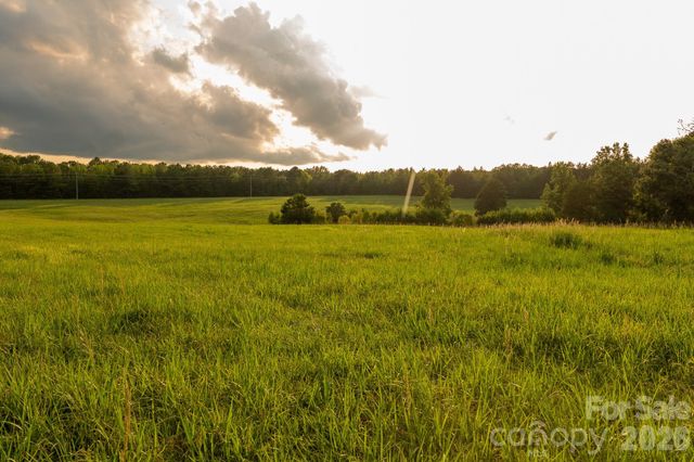 2800 Waxhaw Indian Trail Road S, Waxhaw, NC 28173