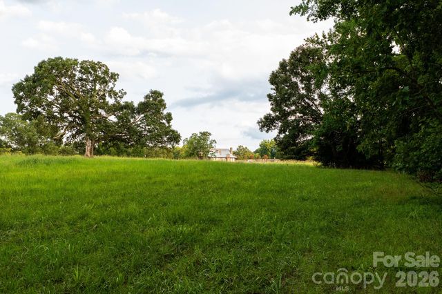 2800 Waxhaw Indian Trail Road S, Waxhaw, NC 28173