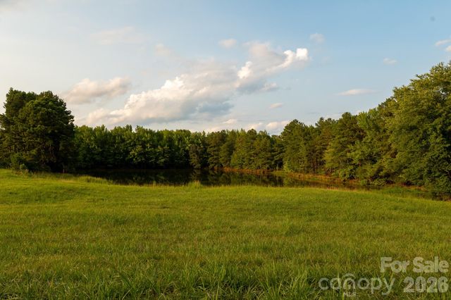 2800 Waxhaw Indian Trail Road S, Waxhaw, NC 28173
