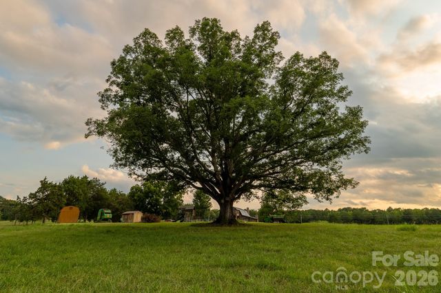 2800 Waxhaw Indian Trail Road S, Waxhaw, NC 28173