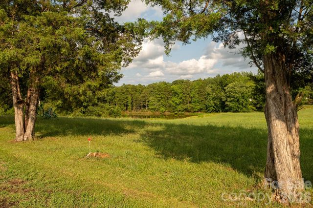 2800 Waxhaw Indian Trail Road S, Waxhaw, NC 28173