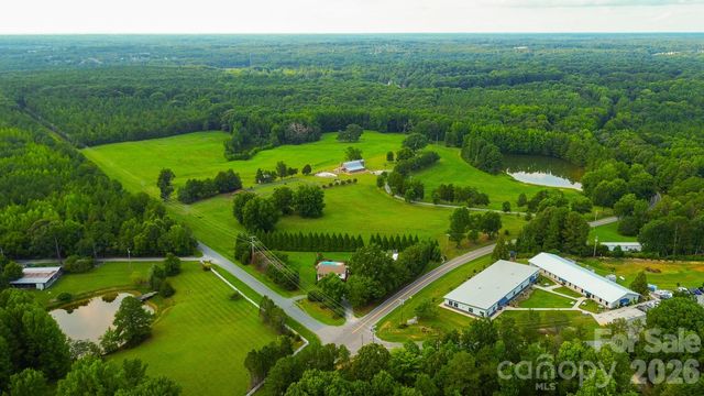2800 Waxhaw Indian Trail Road S, Waxhaw, NC 28173