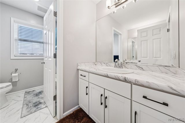 2899 Brookfield Drive, Wheatfield, NY 14132