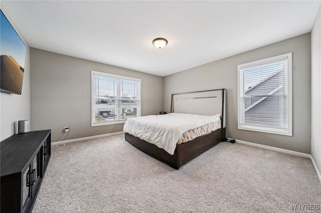 2899 Brookfield Drive, Wheatfield, NY 14132