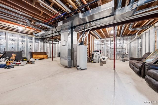 2899 Brookfield Drive, Wheatfield, NY 14132