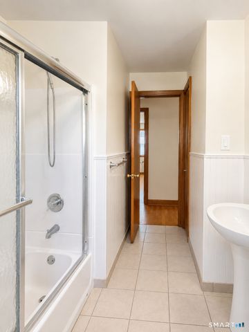 359-363 Brook Street 363, Bristol, CT 06010