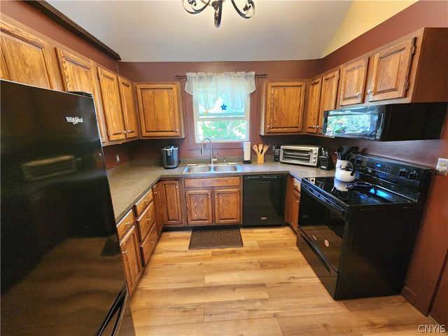 4381 Kasson Road, Onondaga, NY 13215