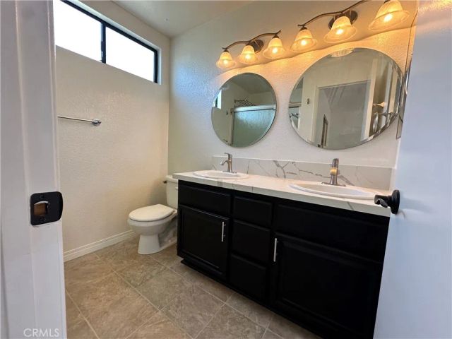 16592 Jib Circle B, Huntington Beach, CA 92649
