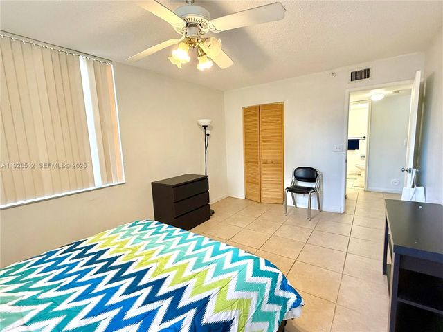 1341 SE 3rd Ave 102, Dania Beach, FL 33004