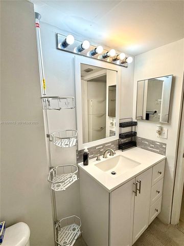 1341 SE 3rd Ave 102, Dania Beach, FL 33004