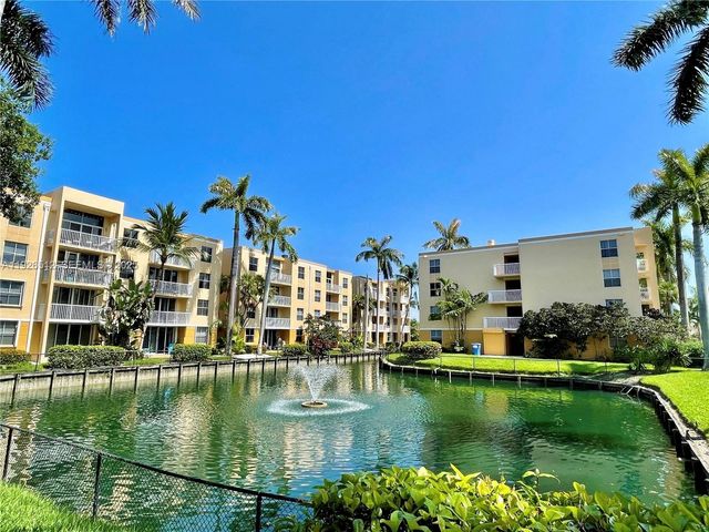 1341 SE 3rd Ave 102, Dania Beach, FL 33004