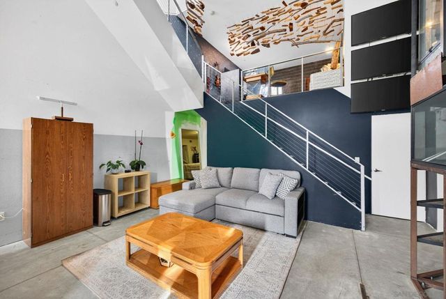 1712 National Ave, San Diego, CA 92113