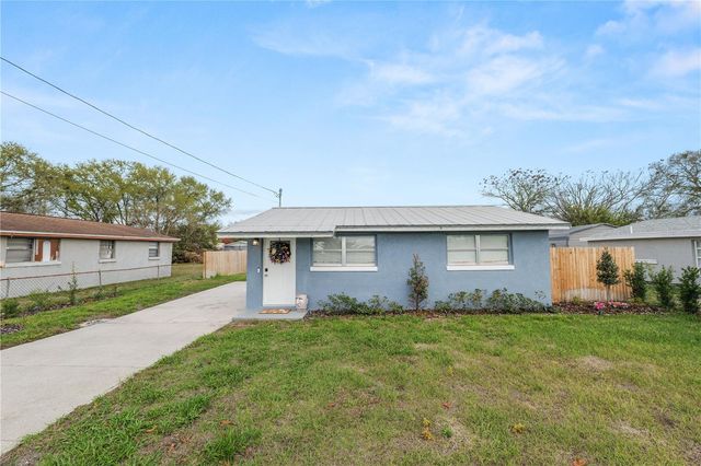 272 AVENUE A, Waverly, FL 33877