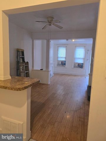 2211 N GRATZ ST, Philadelphia, PA 19132