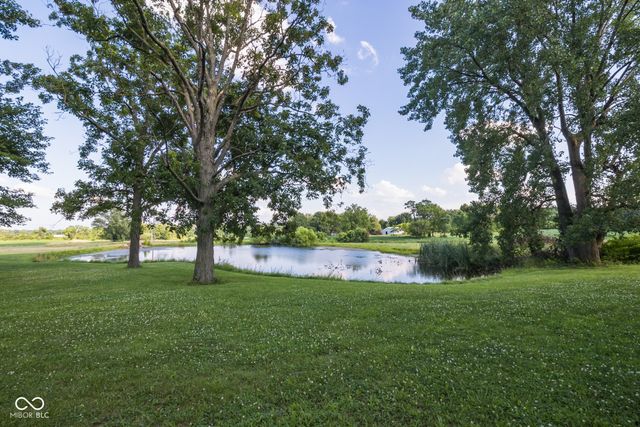 4094 S County Road 200 E, Clayton, IN 46118