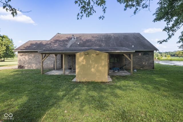 4094 S County Road 200 E, Clayton, IN 46118