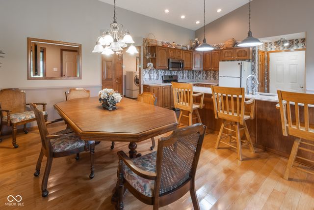 4094 S County Road 200 E, Clayton, IN 46118