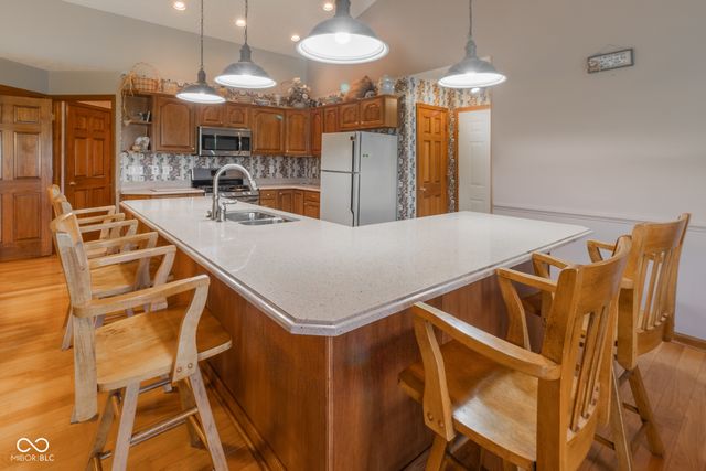 4094 S County Road 200 E, Clayton, IN 46118