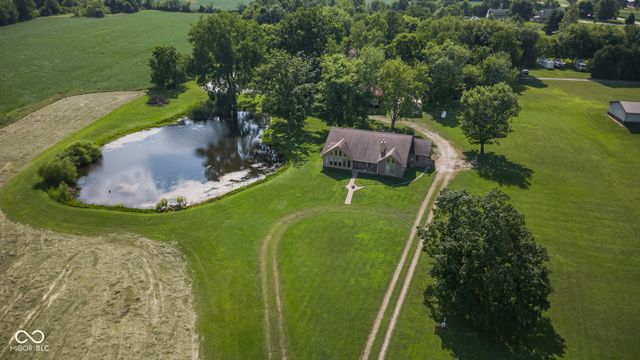4094 S County Road 200 E, Clayton, IN 46118