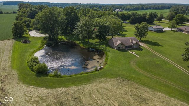 4094 S County Road 200 E, Clayton, IN 46118