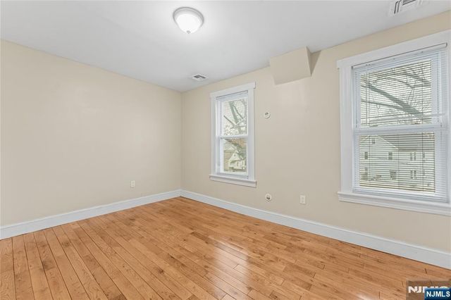 3 Sisco Place, Clifton, NJ 07011