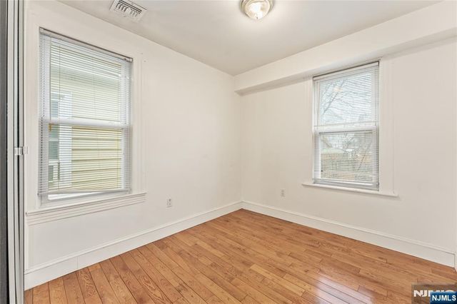 3 Sisco Place, Clifton, NJ 07011