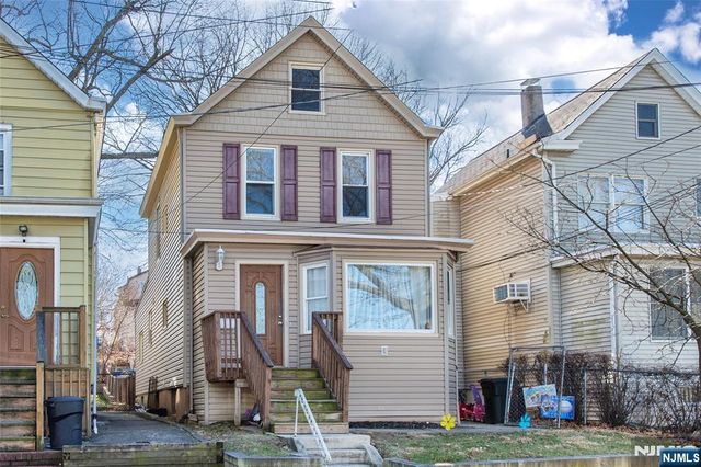3 Sisco Place, Clifton, NJ 07011