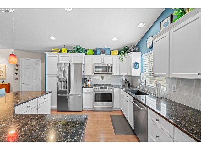 12010 Ne 49TH Ct, Vancouver, WA 98686