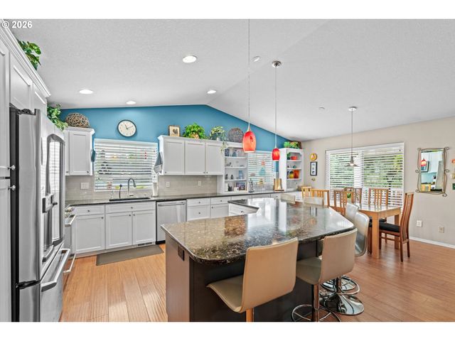 12010 Ne 49TH Ct, Vancouver, WA 98686