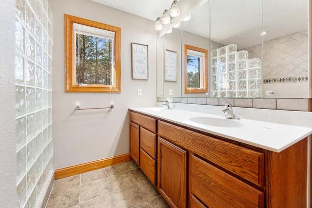 233 Chestnut Drive, Westminster, SC 29693