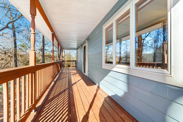 233 Chestnut Drive, Westminster, SC 29693