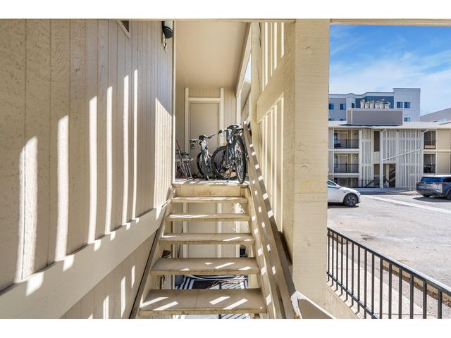 1209 W Plum St B-2, Fort Collins, CO 80521