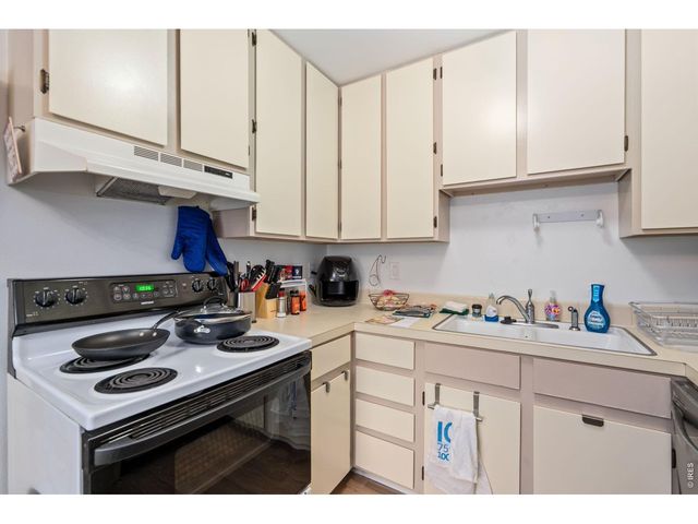 1209 W Plum St B-2, Fort Collins, CO 80521