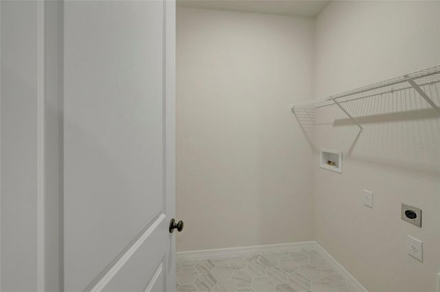 5024 CHAPEL ROW AVENUE, Apollo Beach, FL 33572