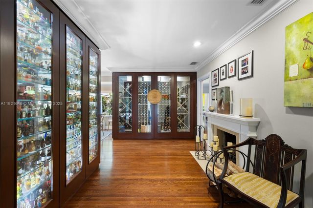 7720 SW 79th Ct, Miami, FL 33143