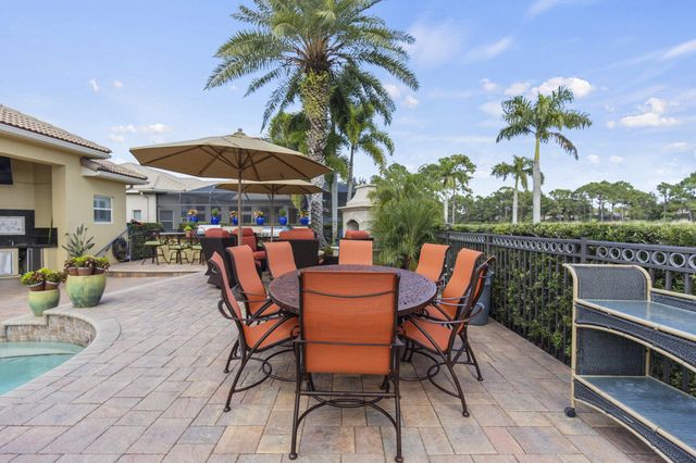 7458 Legends Drive, Port St. Lucie, Port St Lucie, FL 34986