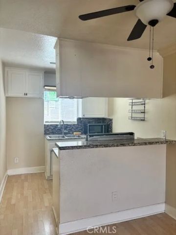 7035 Woodley, Van Nuys, CA 91406