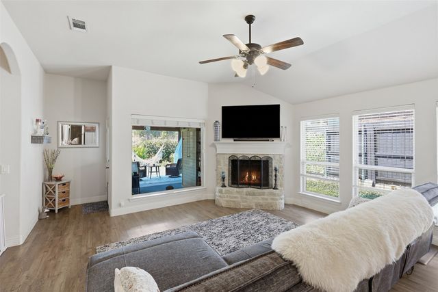 1216 Barberry Drive, Burleson, TX 76028