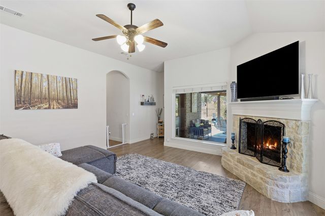 1216 Barberry Drive, Burleson, TX 76028