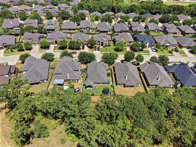 1216 Barberry Drive, Burleson, TX 76028