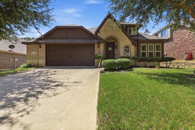 1216 Barberry Drive, Burleson, TX 76028