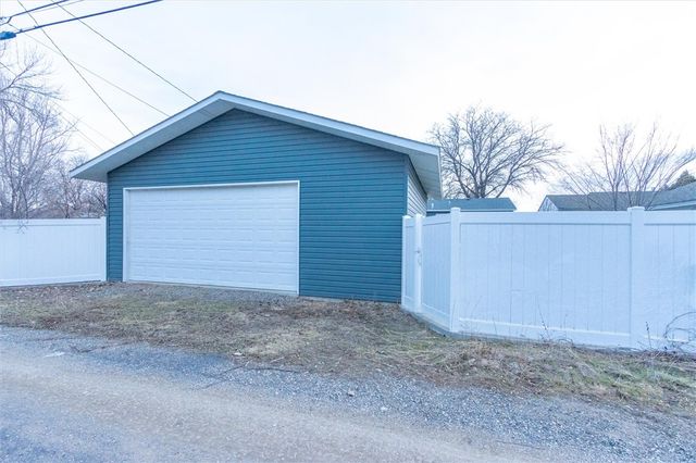 1925 Yellowstone Ave, Billings, MT 59101