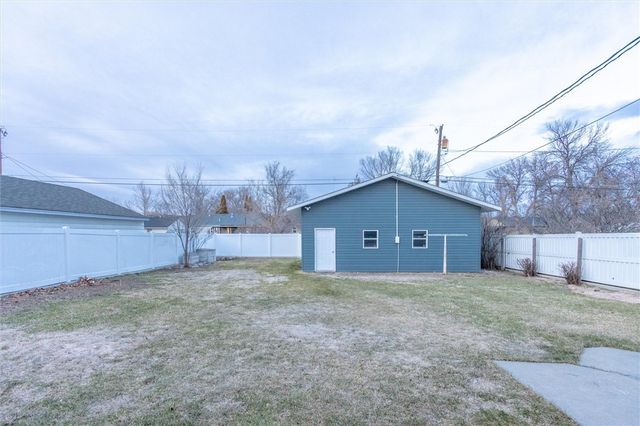 1925 Yellowstone Ave, Billings, MT 59101